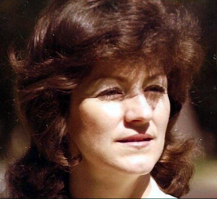 Obituary of Lynda L. Douglas