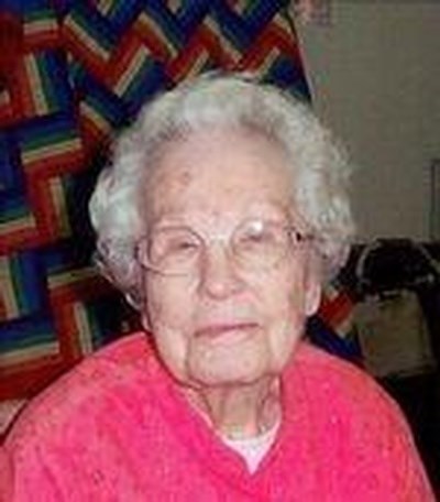 Obituary of Vivian L Peters