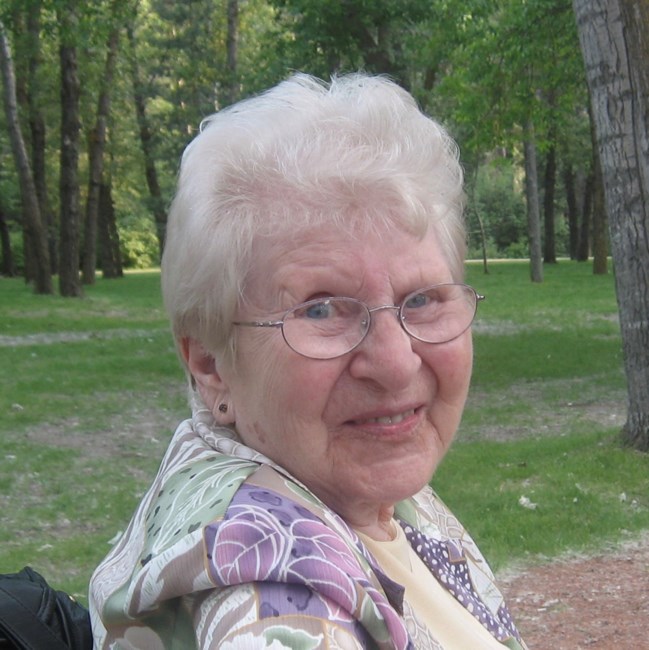 Obituario de Natalie Marofke (nee Vollmer)