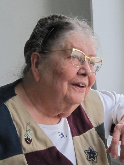 Obituary of Helen Navratil