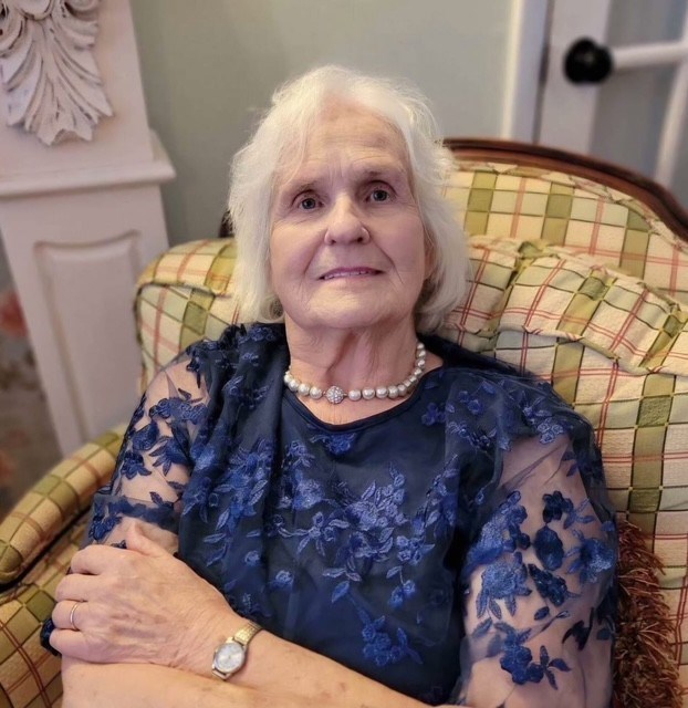 Obituary of Helen Ruby Rowe
