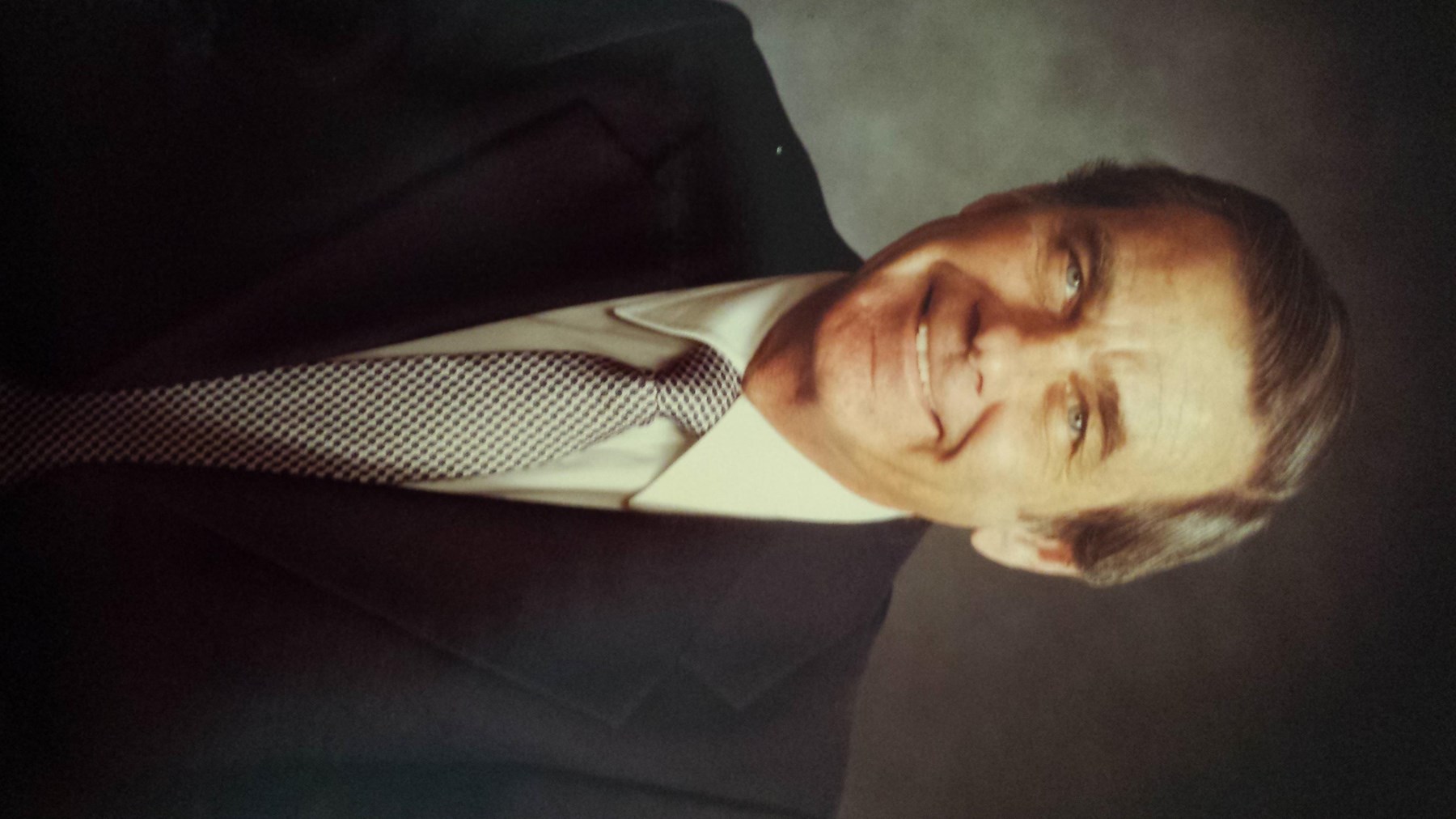 Obituary of Howard J. Falcon,  Jr.