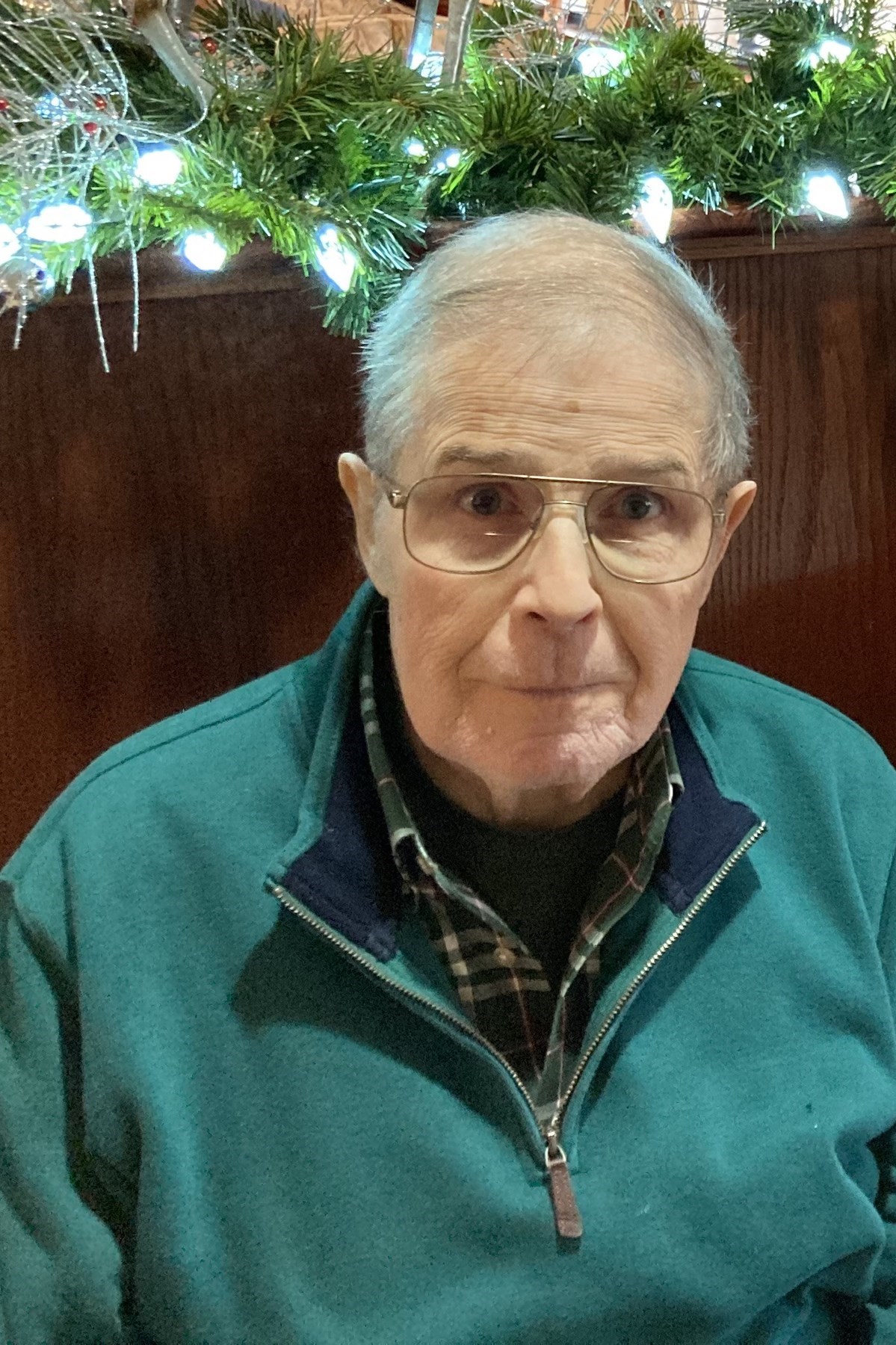 Obituary of Kenneth Donald Papineau