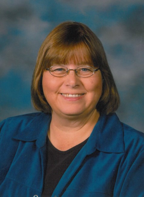 Obituary of Phyllis Plumb