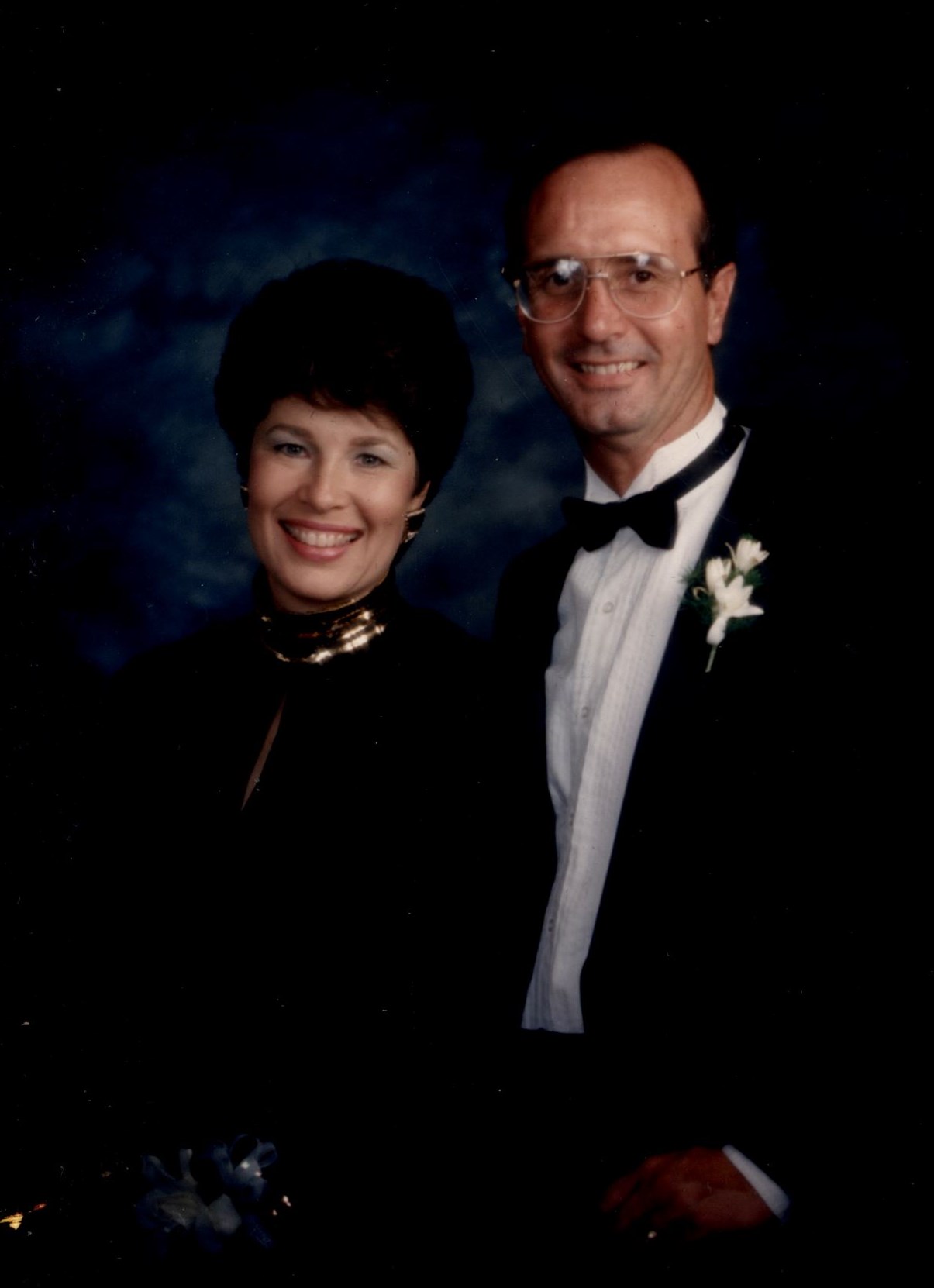 Obituary of Lynne Phayola Overton