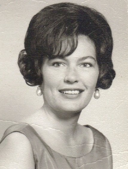 Obituary of Sandra Schneider Everest