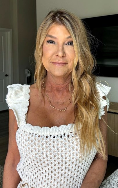 Obituary of Robin Yvonne Hewett