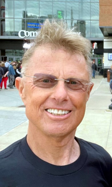 Obituary of Chris R Douthitt