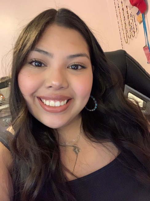 Obituary of Amaris Flores