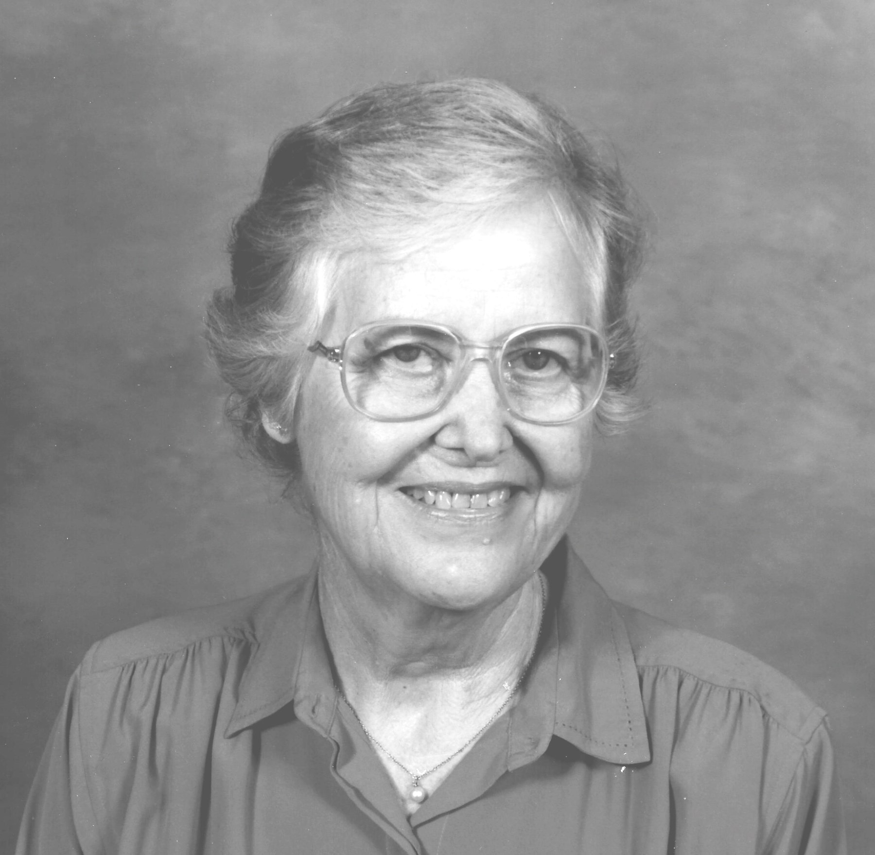 Obituary of Helen Dasch Redwine