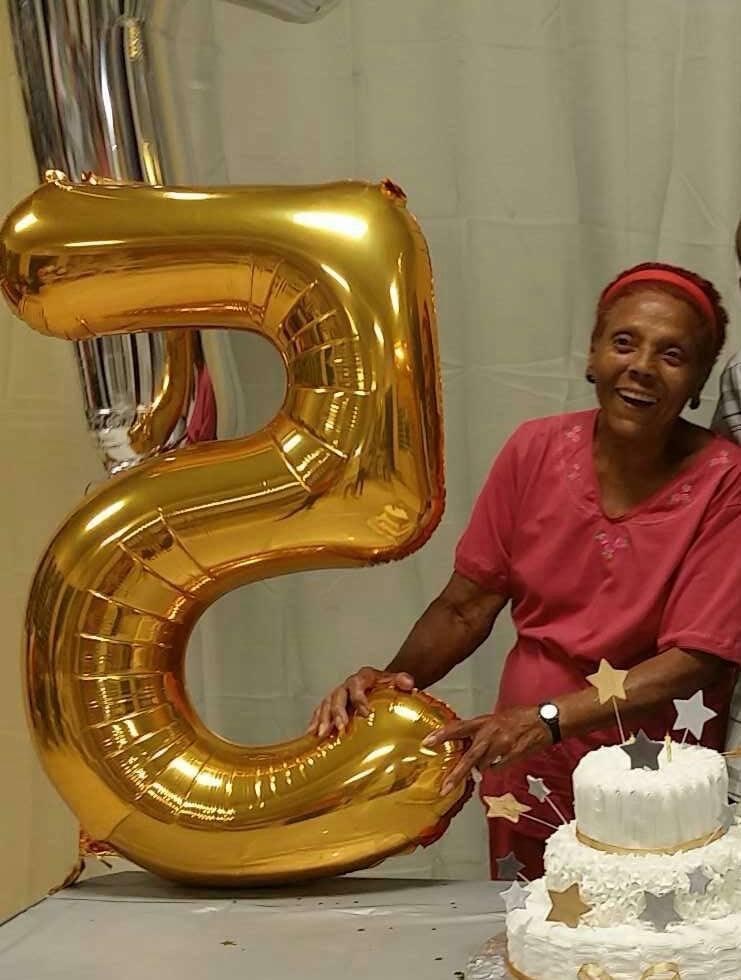 Obituary of Febe Esther Díaz