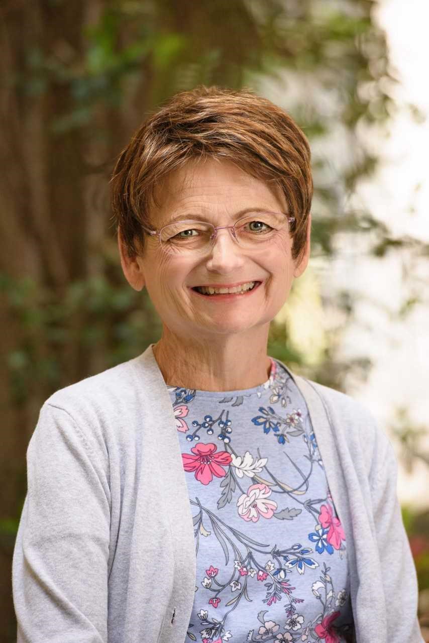 Obituary of Deborah Lyn Meyer Senior