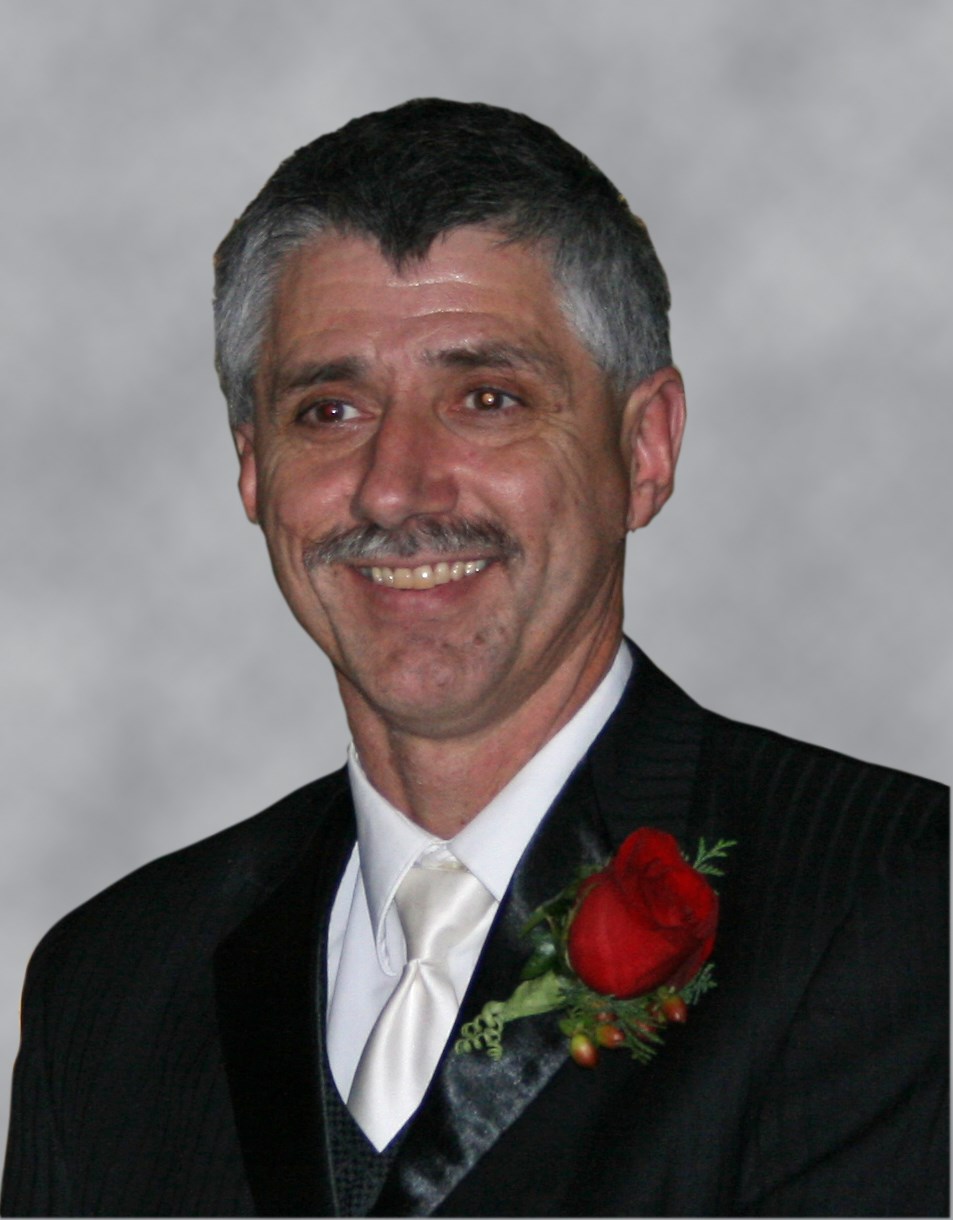 Russell Myers Obituary