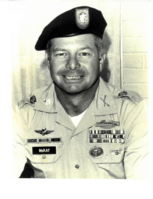 Avis de décès de COL (Ret) "Buzz" Donald M. McKay Jr.