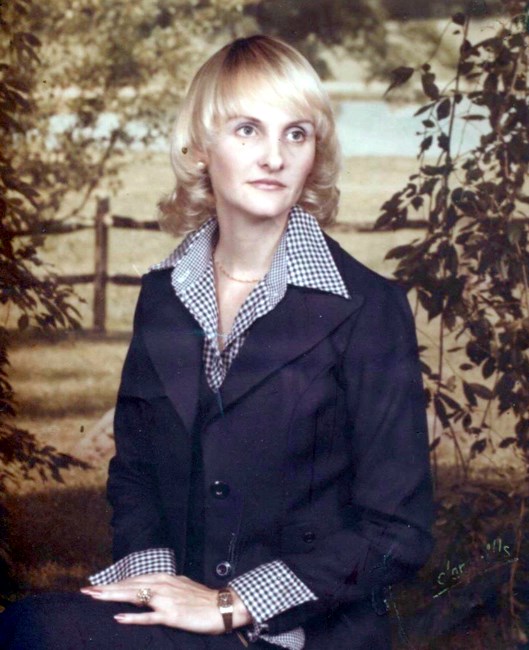 Obituary of Linda Joyce Collins