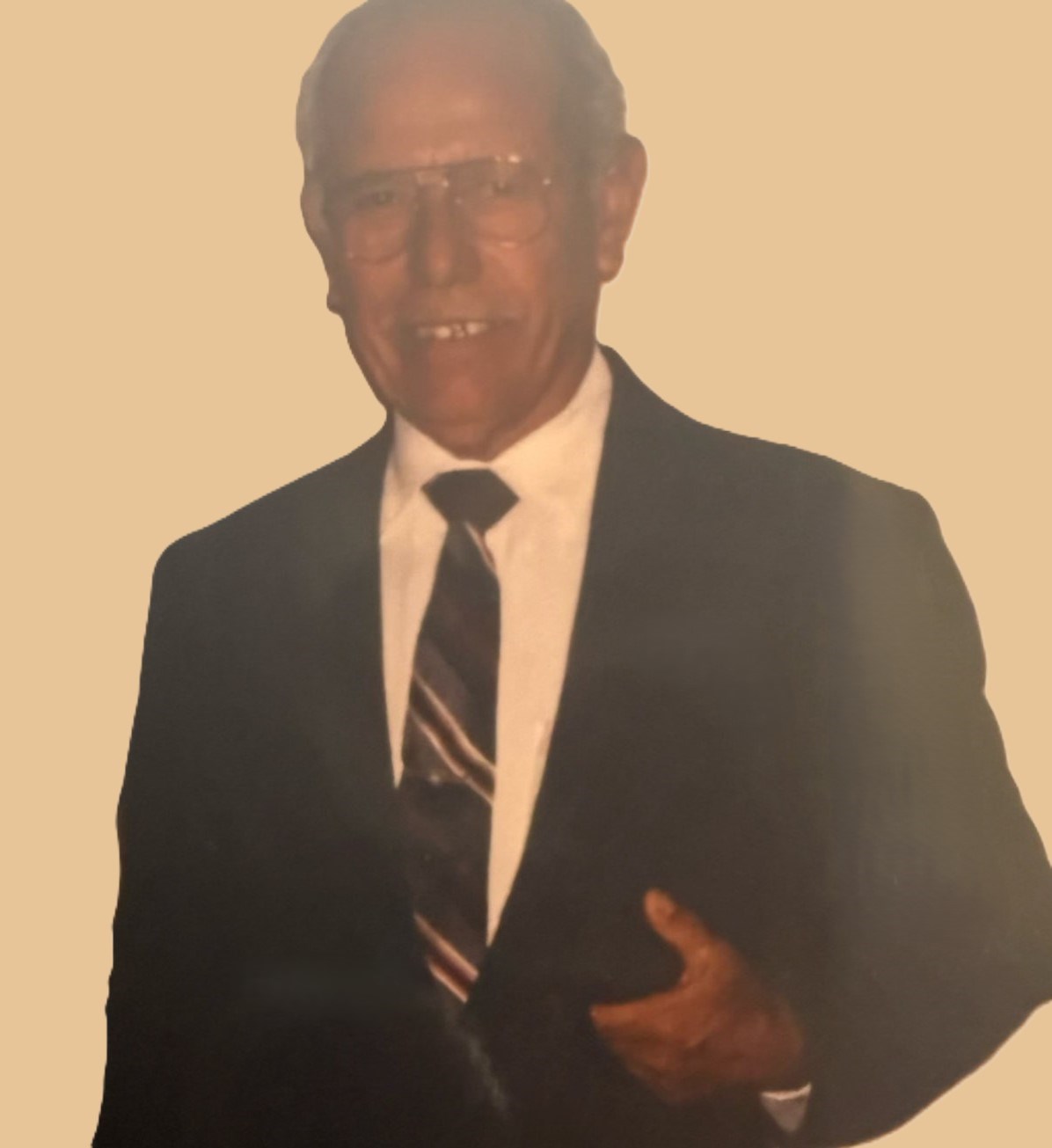 Obituario de Aurelio Aguilar