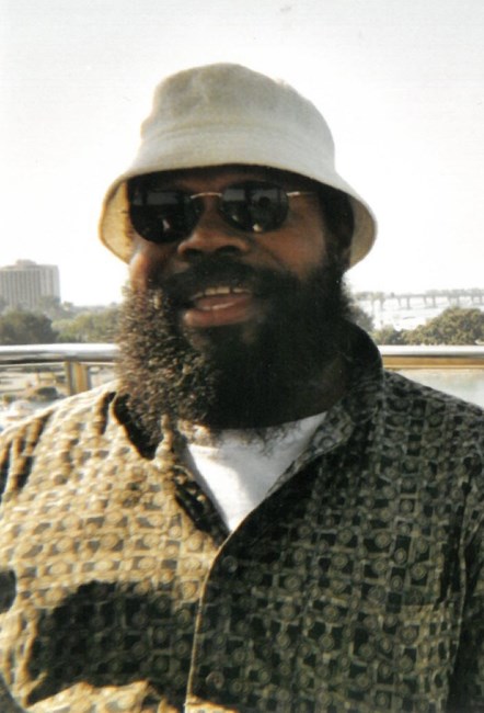 Obituary of Ladondrous Moncada Green