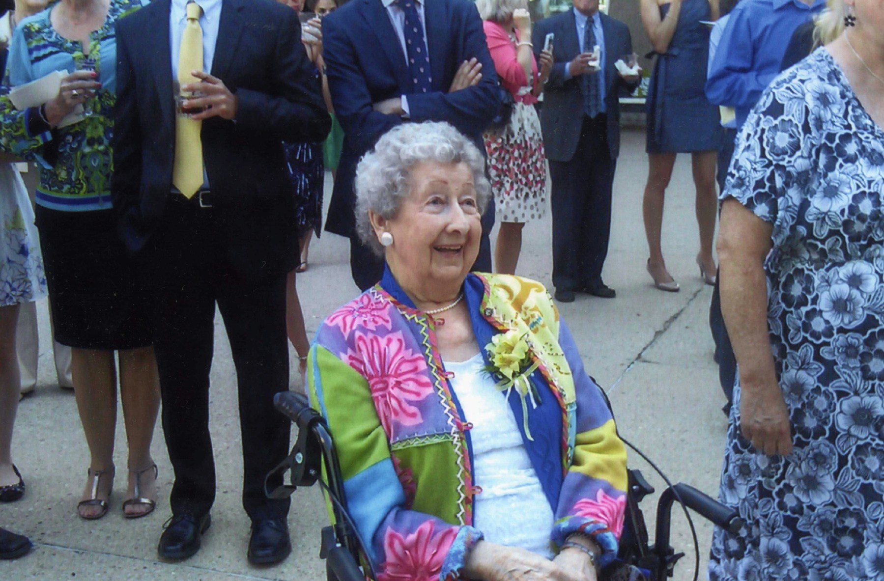 Obituary of Julianna Meekesh