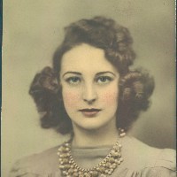 Obituario de Audrey Frances Perry