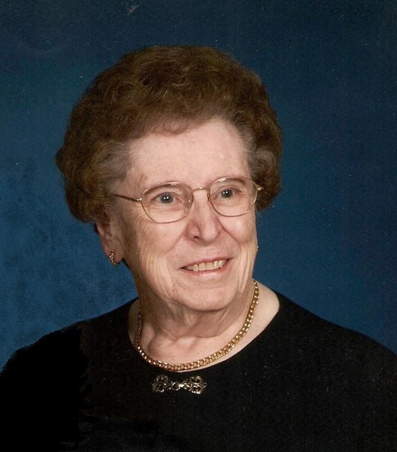 Obituario de Mrs. Dorothy M Dapore Henry