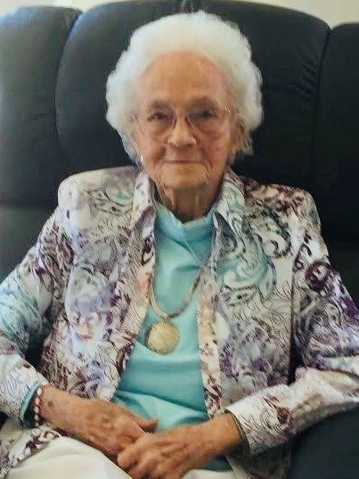 Obituary of Sarah Davis Lee