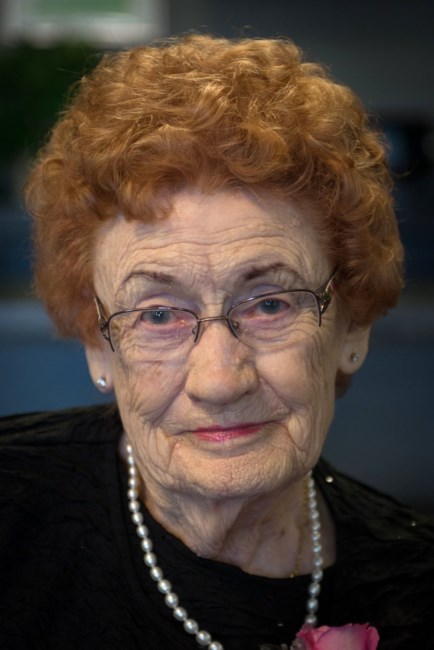 Obituary of Edna Earle Smith
