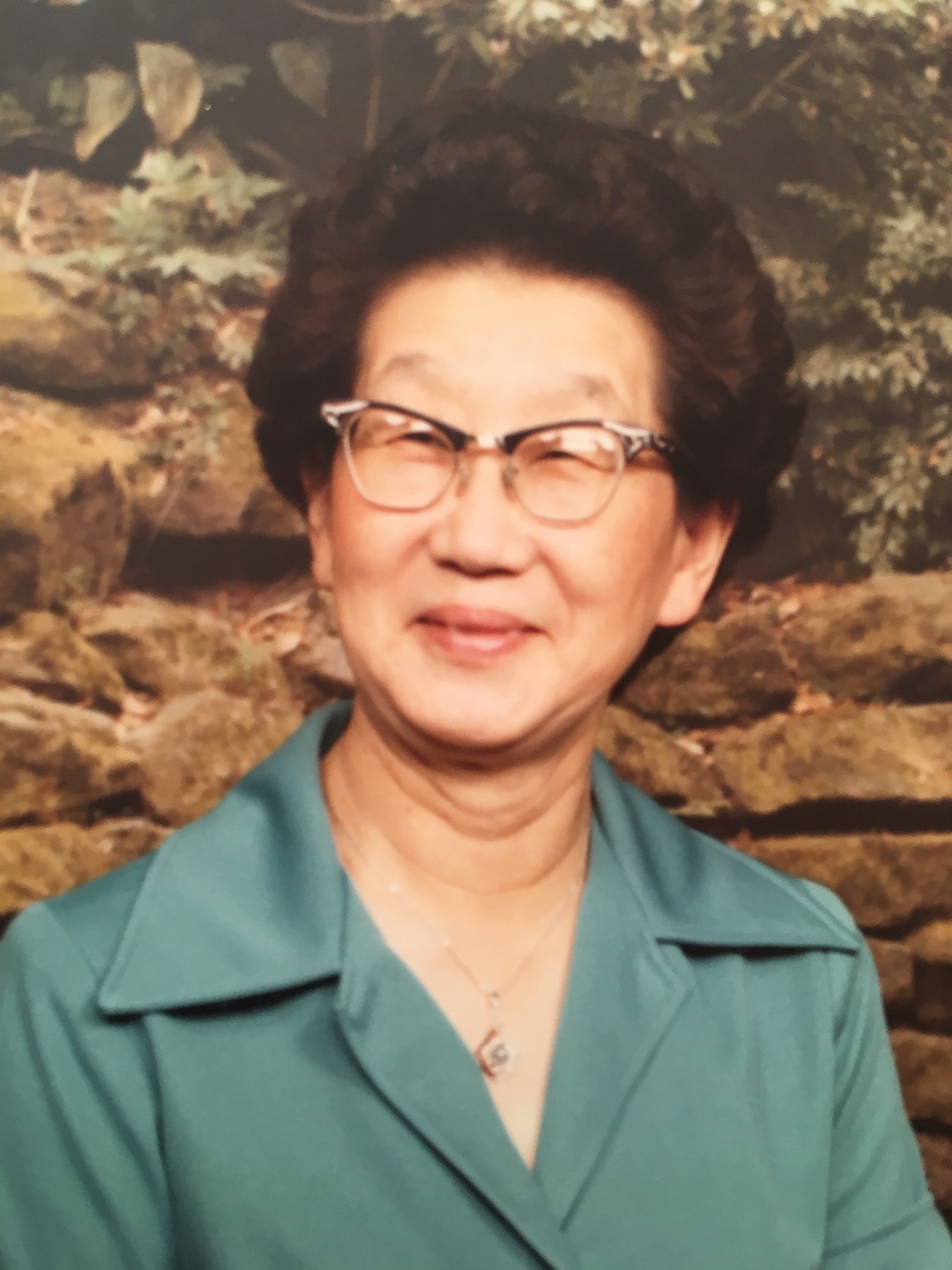 Obituario de May Misao Miyazawa