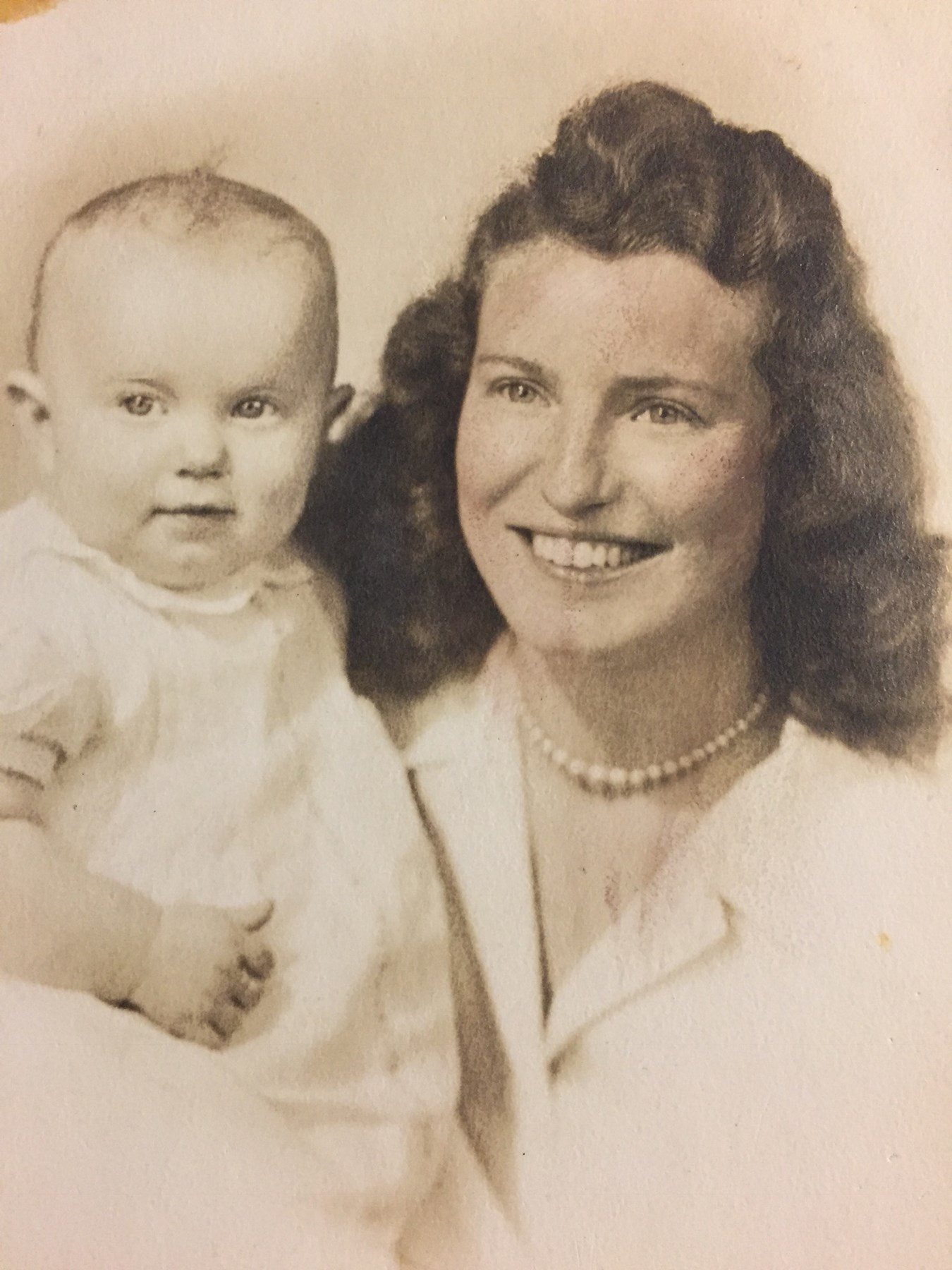 Obituary of Gladys Jones