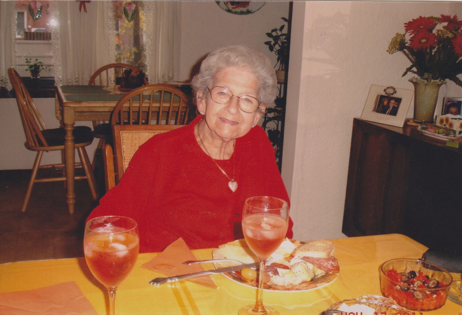 Obituary of Louise Schrom