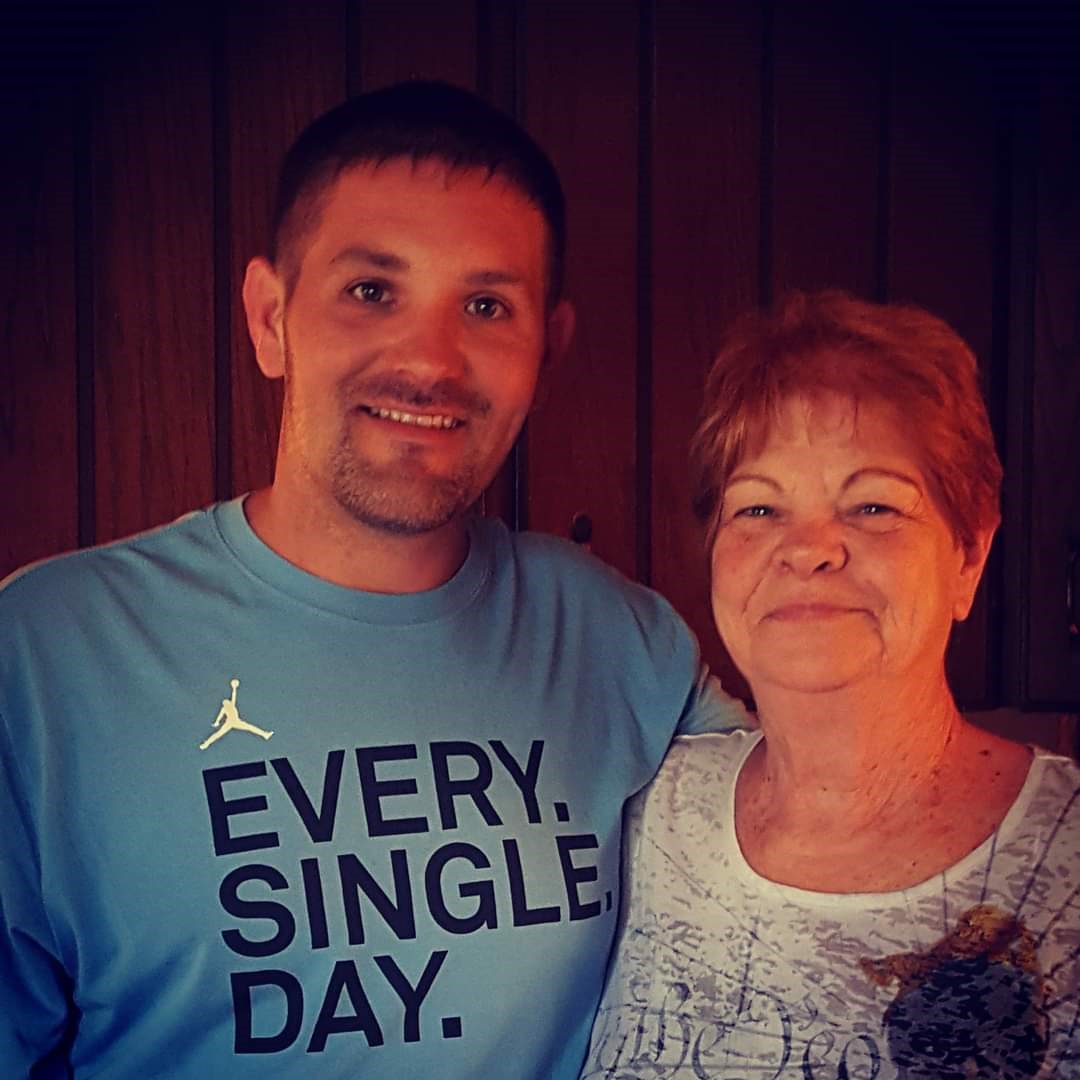 Obituary of Linda Sue Mullen