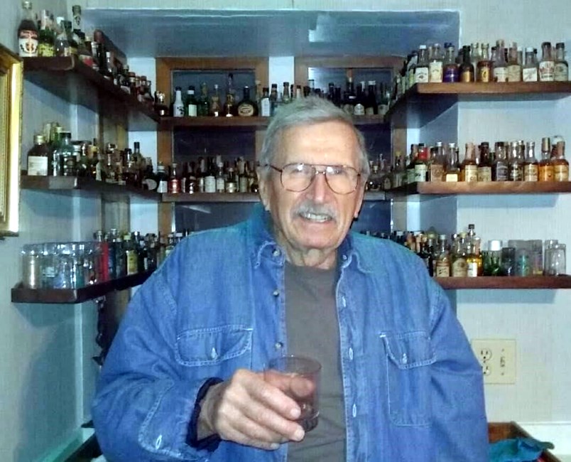 Obituary of Alex Bobrow