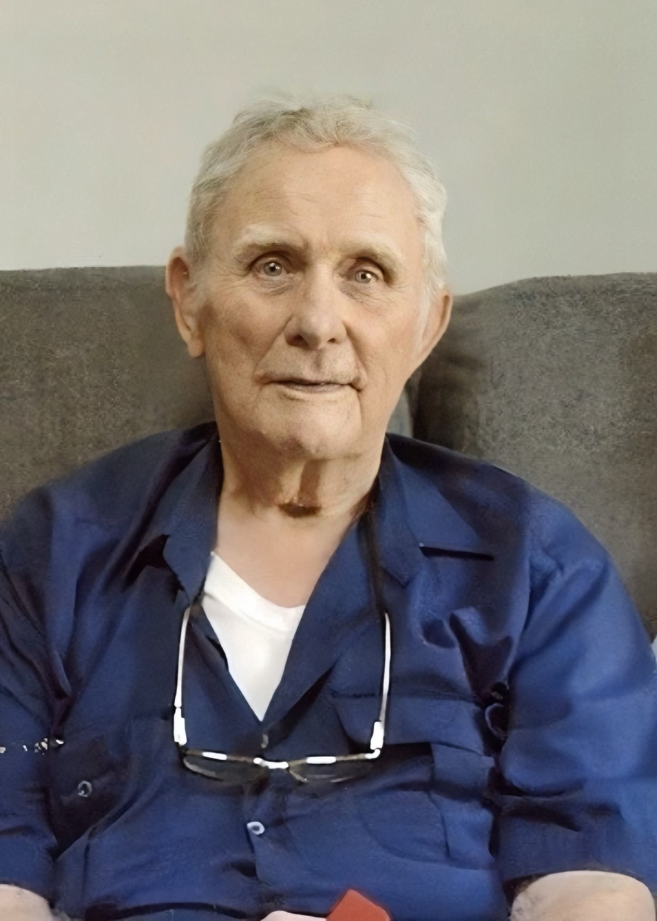 Obituary of Charles A Laux Jr.