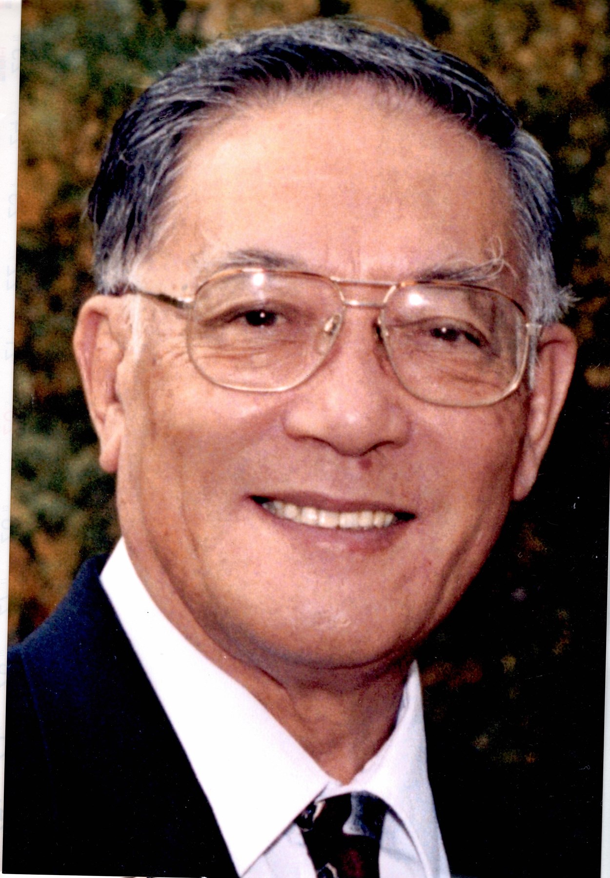 Obituary of Zhuo-Wei Luo