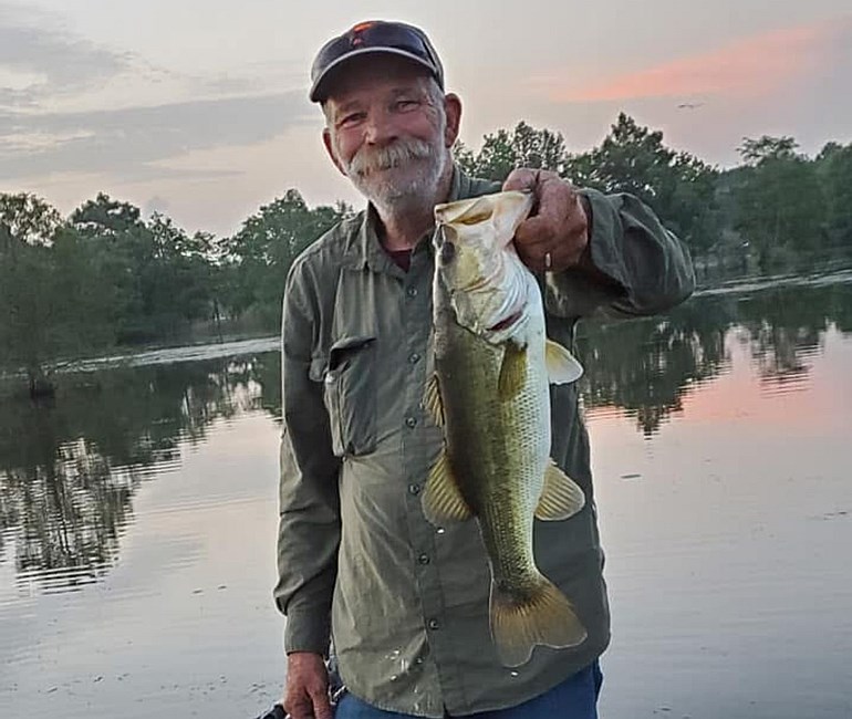 Avis de décès de Lee LaCour