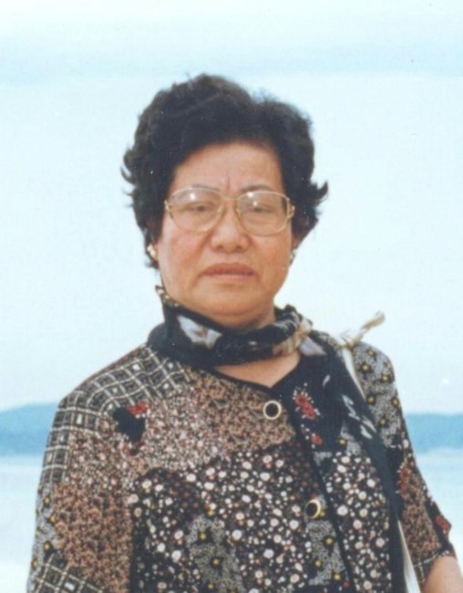 Obituario de Dung Thi Tran