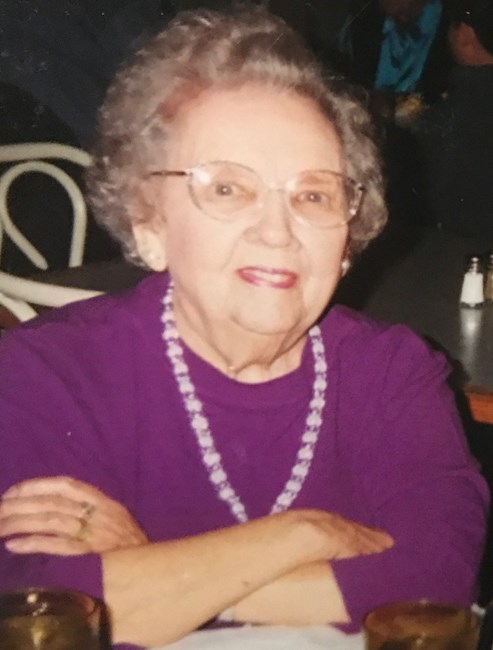 Obituario de Lillian Bunjes