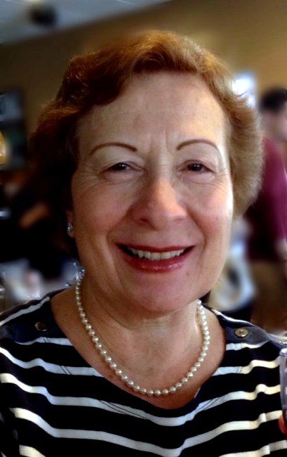 Obituary of Nicoletta DeRobertis