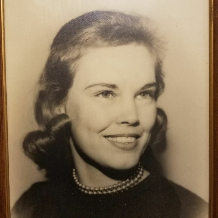 Obituary of Lynn Singleton Hightower