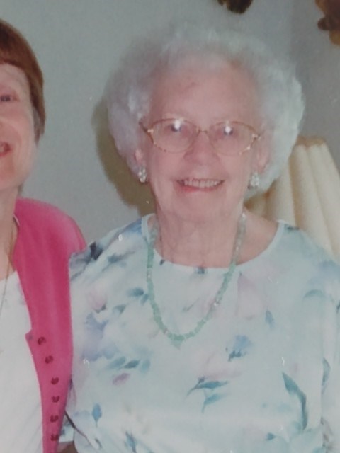 Obituary of Lillian Ruth Russell