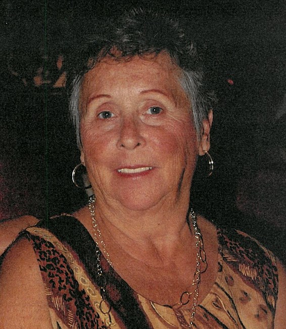 Obituario de Donna L. Clavering