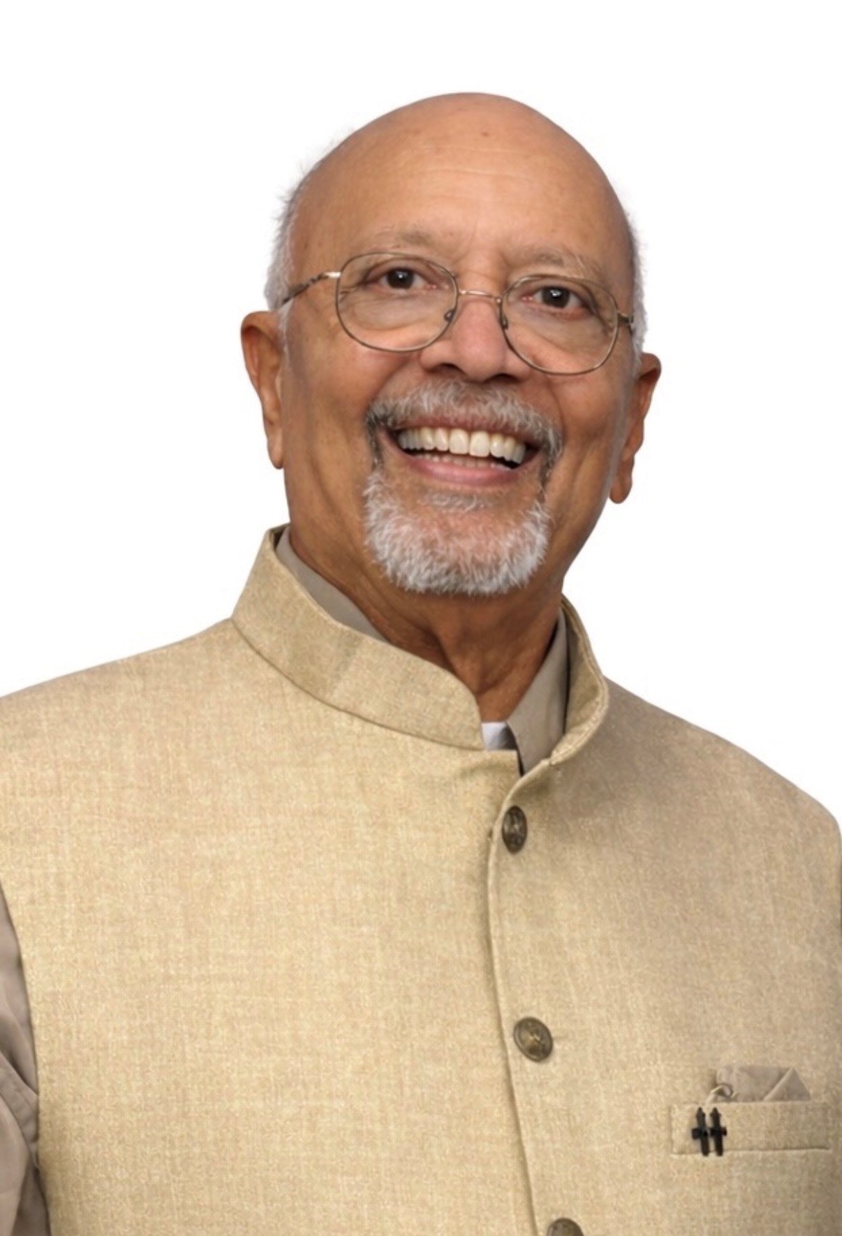 Obituario de Surendra "Suresh" C. Amin