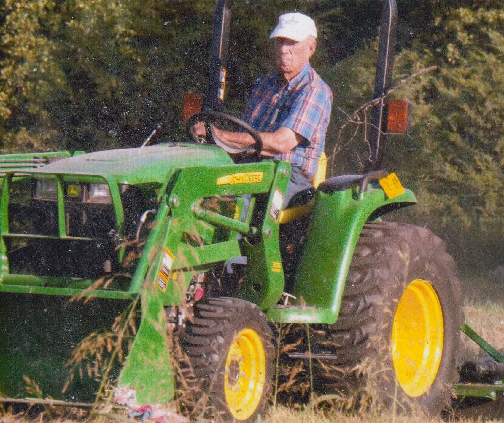 Obituary of Ernest Lee Major