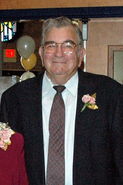 Obituario de James Edward Ellett