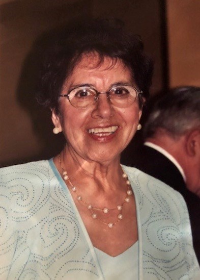 Obituary of Trinidad "Trini" Velasquez