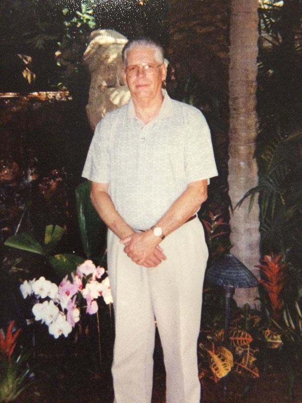 Obituario de James H Weisinger