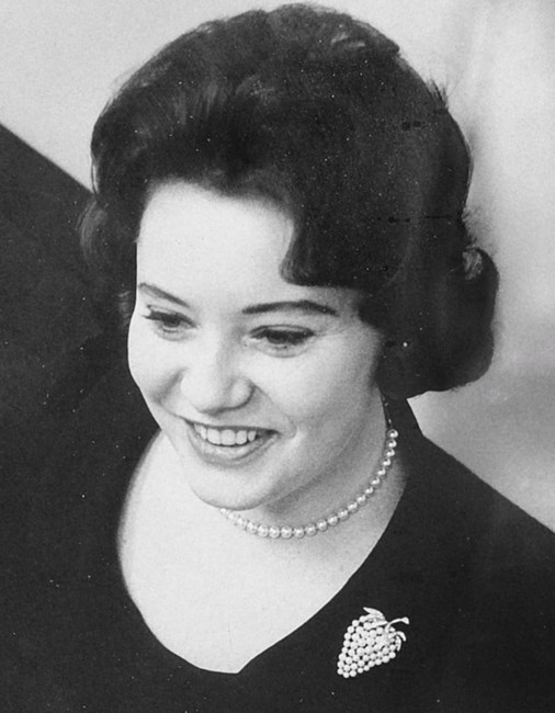 Obituary of Ellen Ann Schiavone