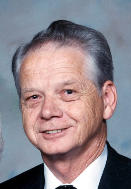 Obituary of Gordon E Mullen