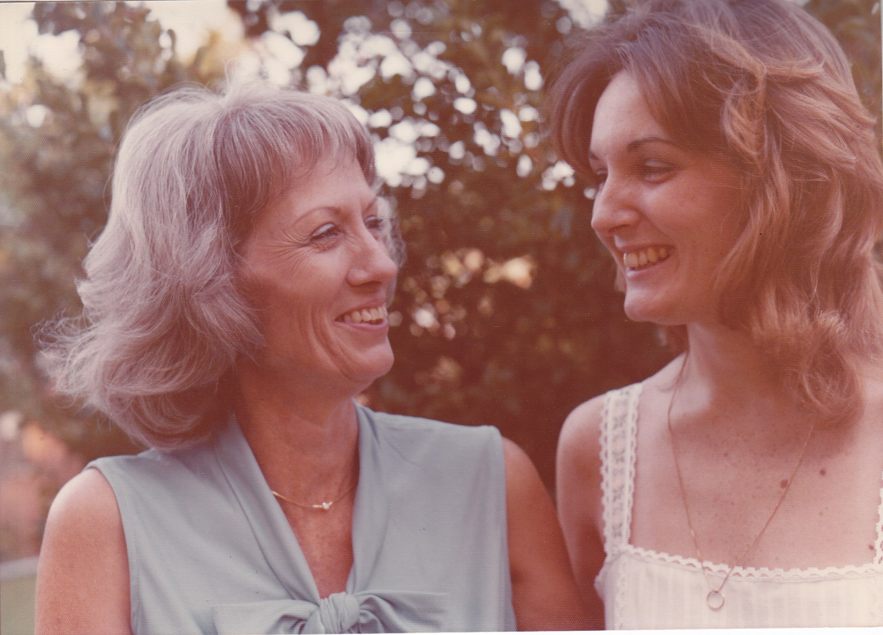 Obituary of Lois Marie Warner