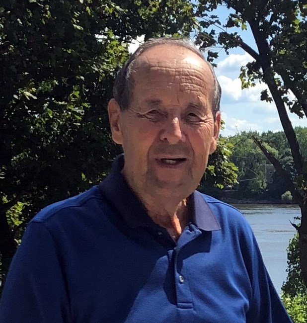 Obituary of Roger Pérusse