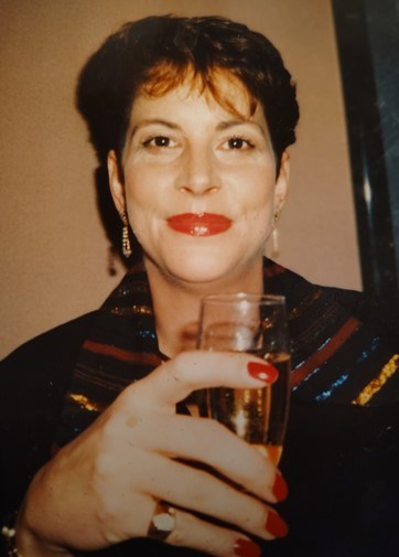 Obituary of Carolyn Louise Lagg